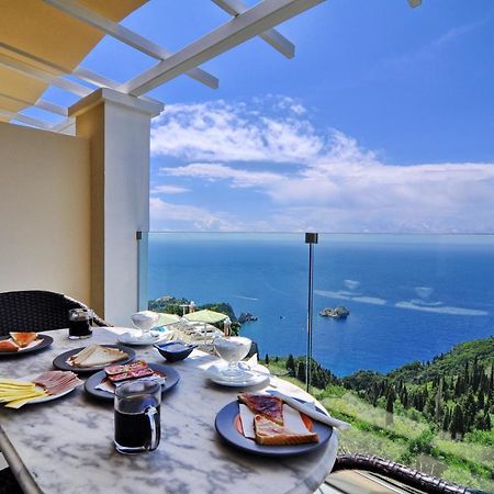 Golden Fox Studios And Suites Lákones Dış mekan fotoğraf
