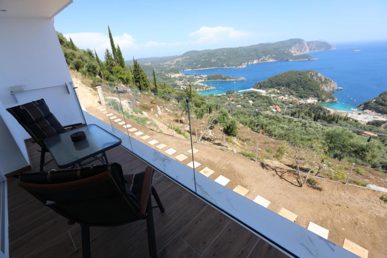 Golden Fox Studios And Suites Lákones Dış mekan fotoğraf