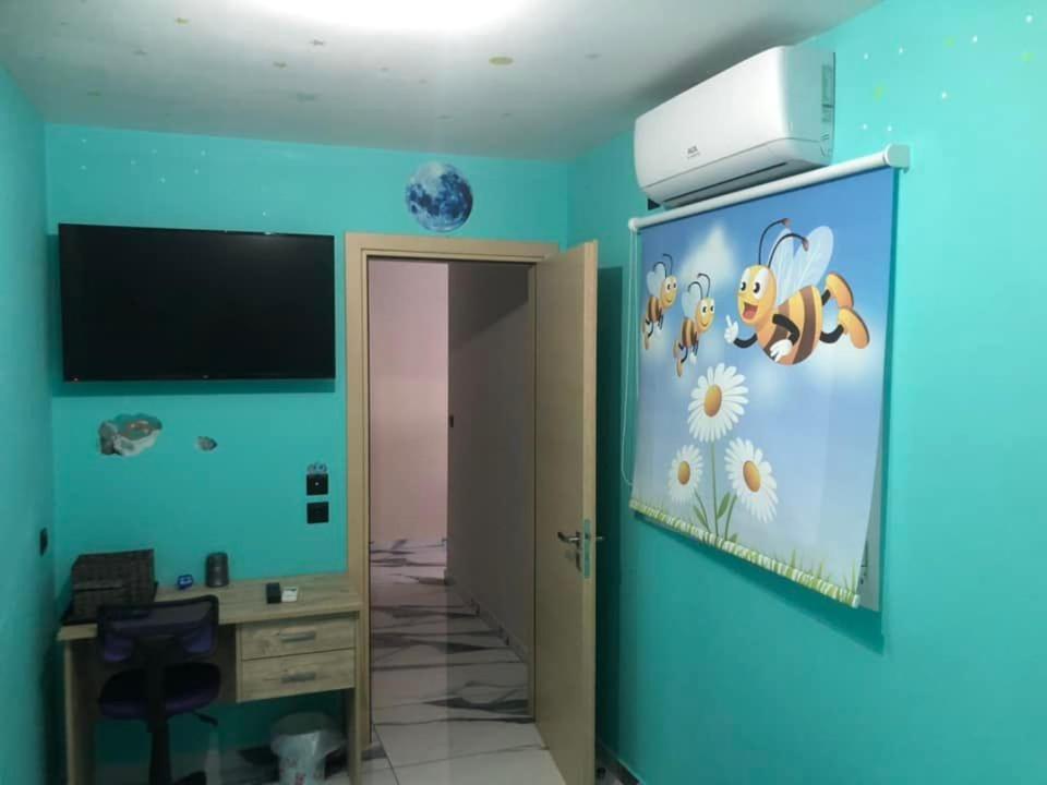 Golden Fox Studios And Suites Lákones Dış mekan fotoğraf